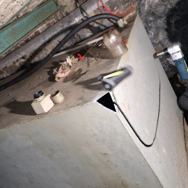 Dégazage, inertage et découpe de cuves